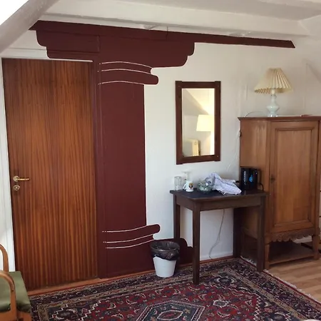 Guldbjerghus Bed & Breakfast 3*