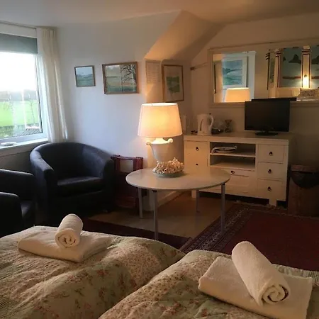 Guldbjerghus Bed and breakfast 3*