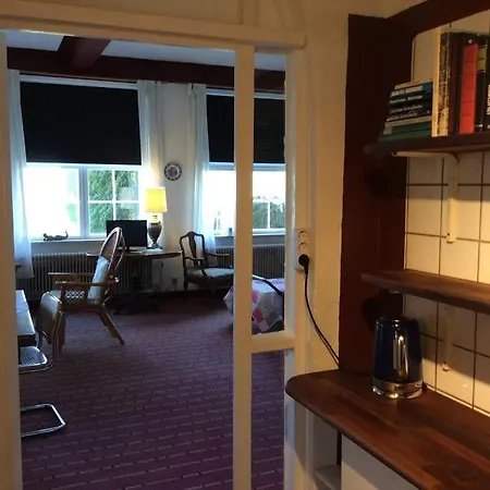 Guldbjerghus Bed & Breakfast 3*