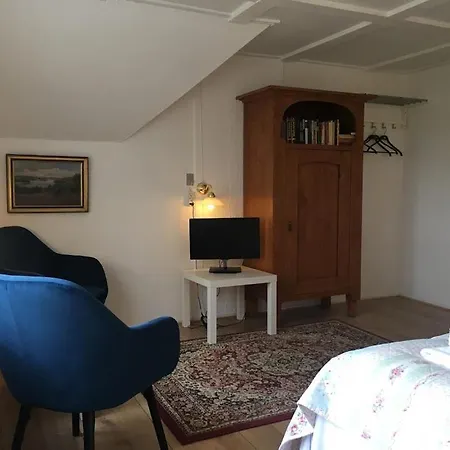 Bed and breakfast Guldbjerghus
