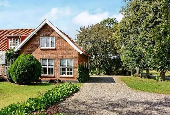 Alojamento de Acomodação e Pequeno-almoço Guldbjerghus 3*